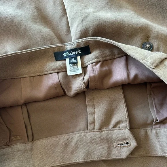 Madewell Tall Pleated Tapered-Leg Pants in Easy Going Crepe Light Roast Size 8T - Picture 9 of 16